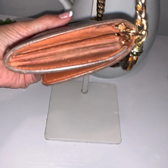 Louis Vuitton Vintage Compact Snap Wallet - Picture 5 of 13